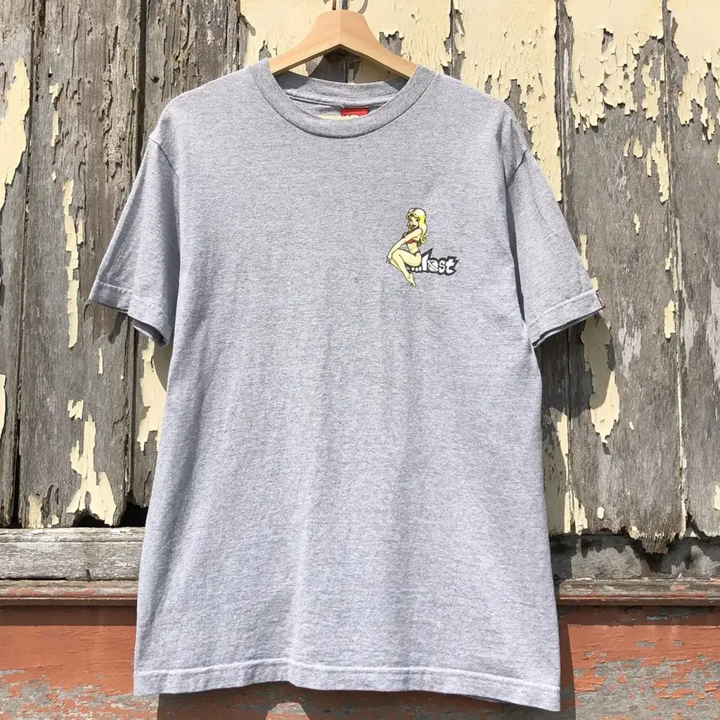 Lost Surf Girls 2-sided Shirt