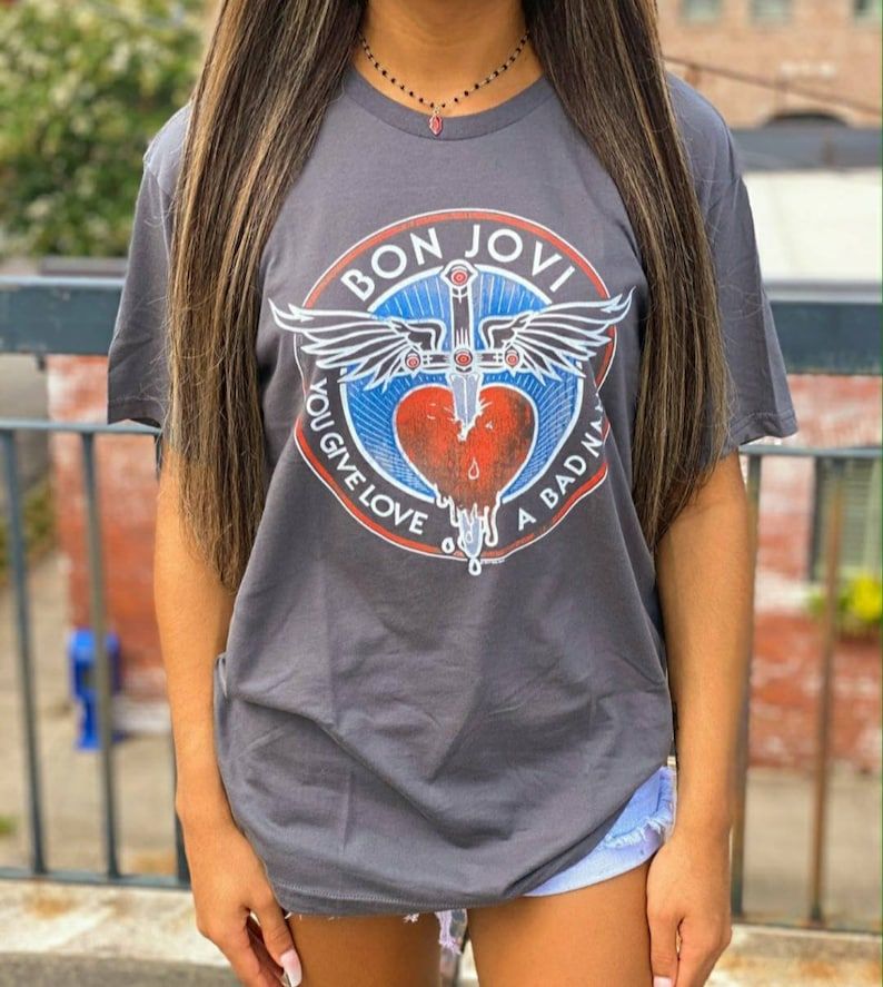 Bon Jovi You Give Love A Bad Name Vintage Style Tee In Mens