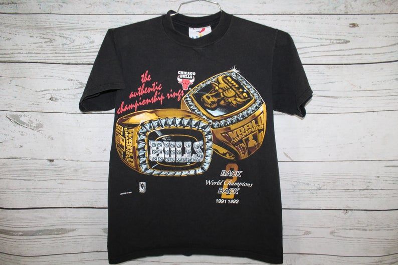 Chicago Bulls 1992 Back 2 Back Champions NBA Finals Rings Vintage Retro Graphic Shirt