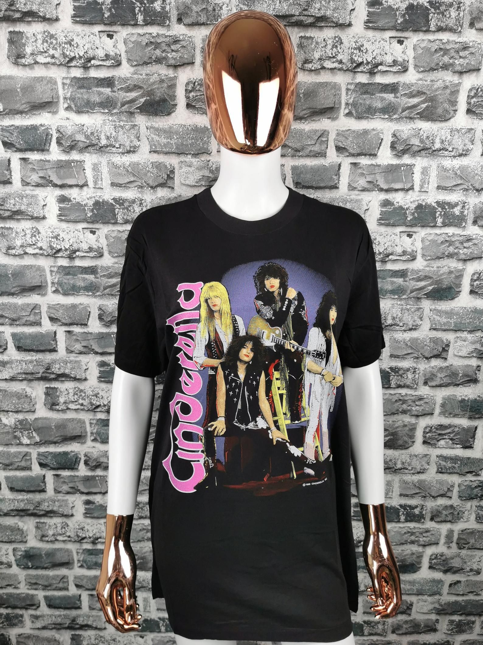Cinderella 1988 Unworn Vintage T-Shirt Long Cold Winter Tour Tee