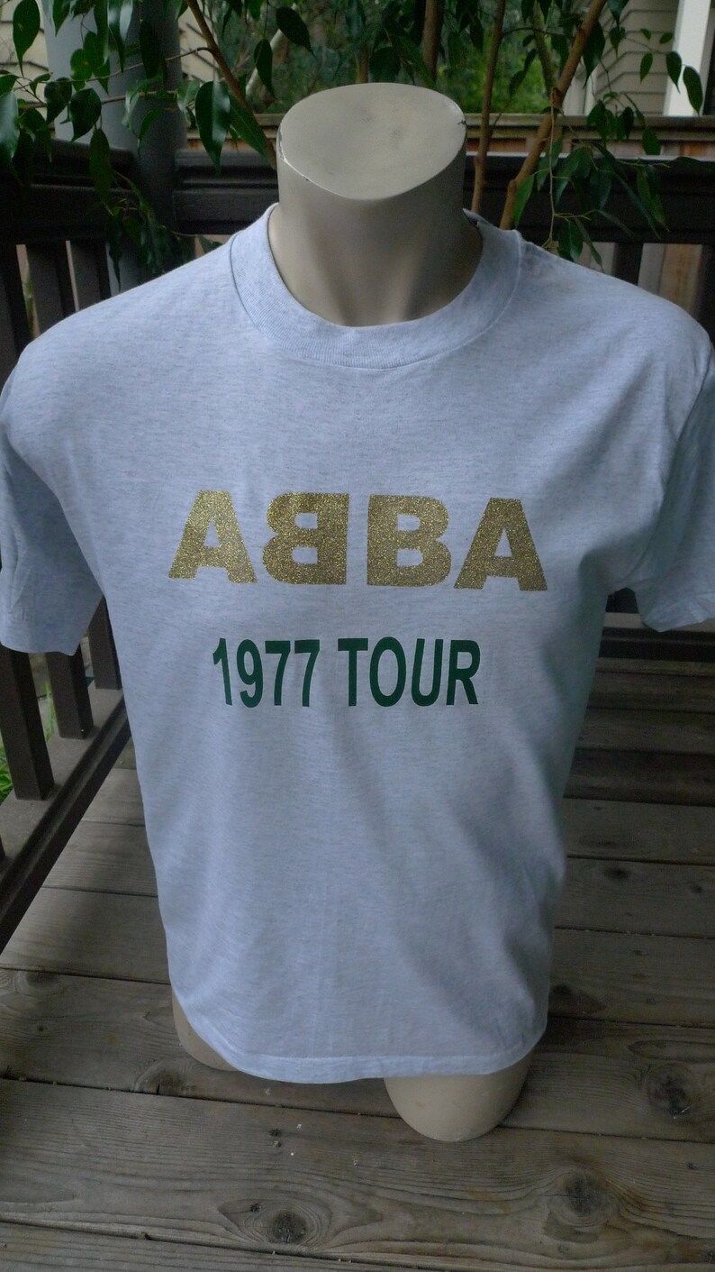 Dated 1977 Abba Shirt Single Stitched Single Sided Screen Stars C Licensed By Roach 1977