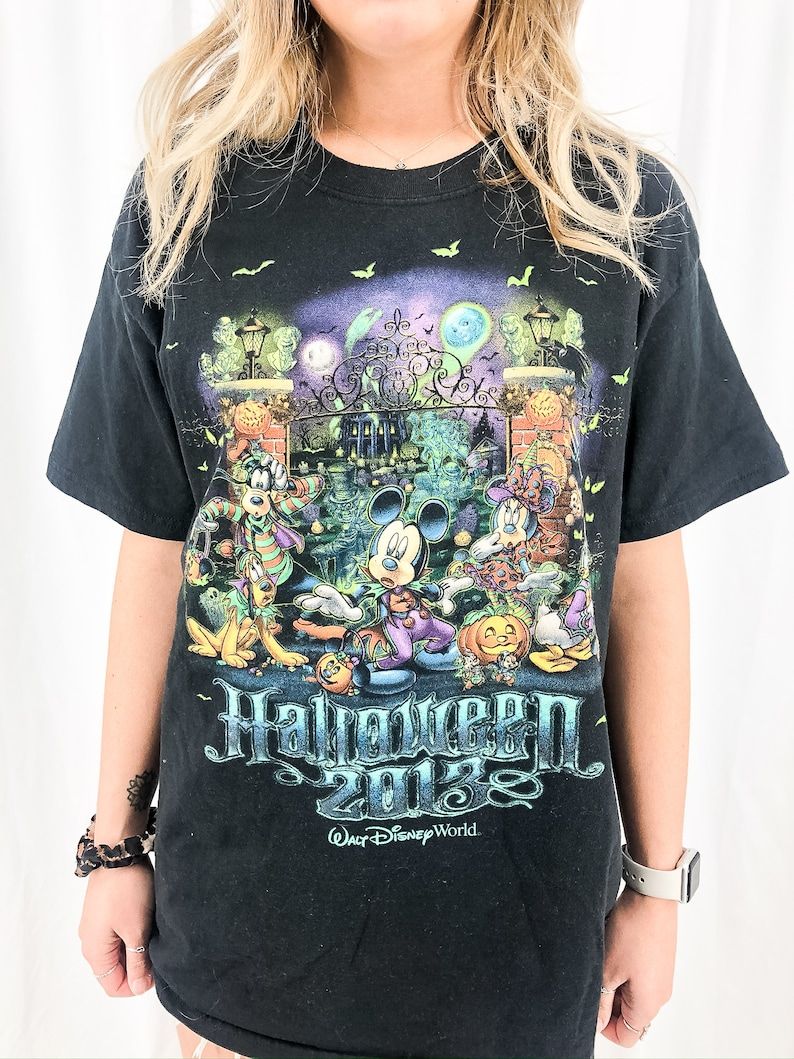 Disney World Tee Rare Design Shirt