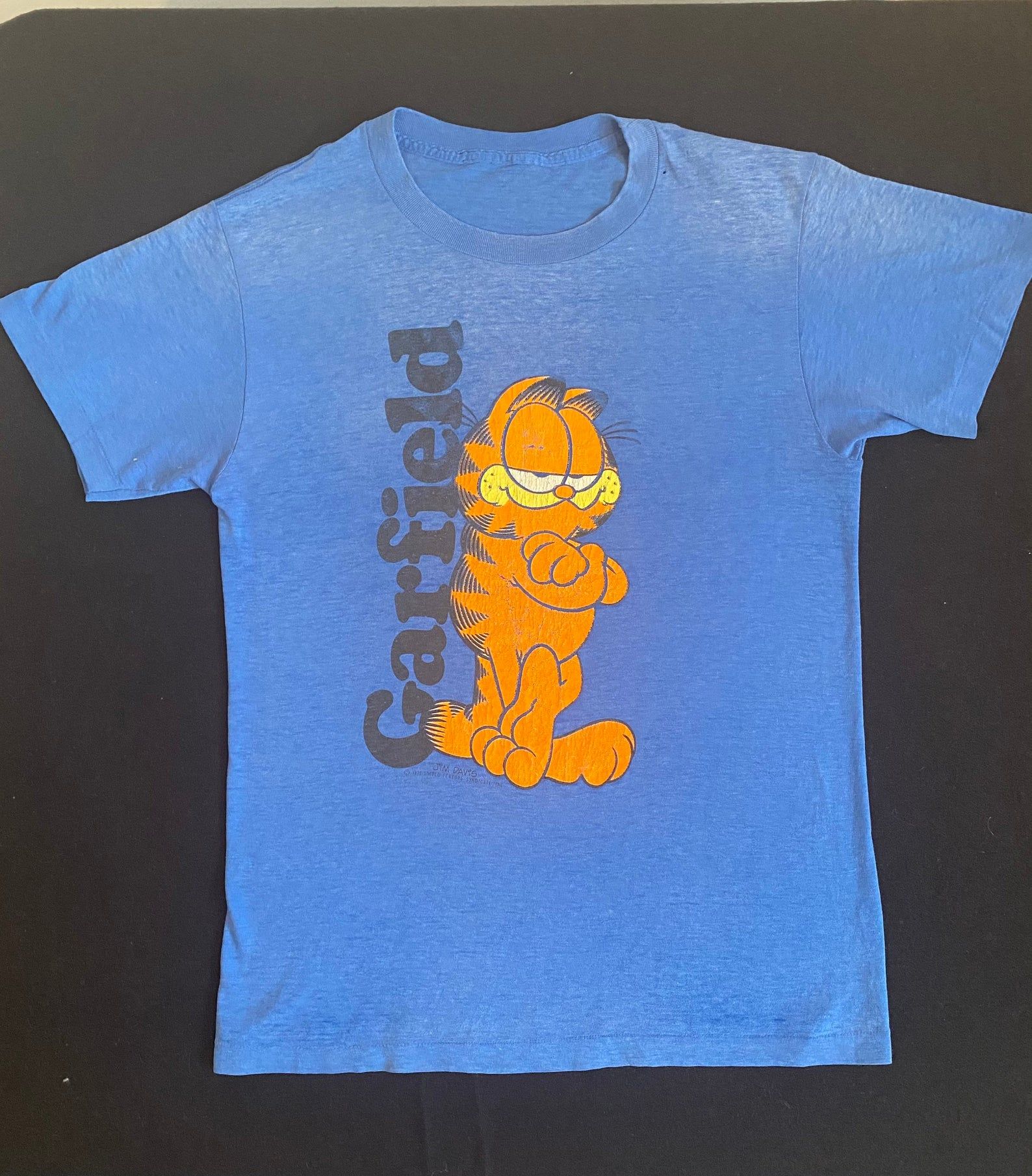 Garfield The Cat 80'S Paper Thin Faded Crackled Soft Worn Blue T Shirt Turing The 1970'S Jim Davis Classic Character Living M