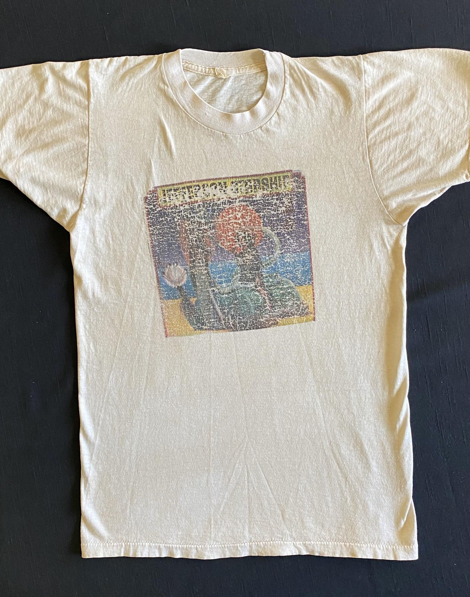 Jefferson Starship Spitfire 1976 Heat Transfer Iron On Beaten Crackled Soft Worn Paper Thin Beige Single Stitch T Shirt Extra