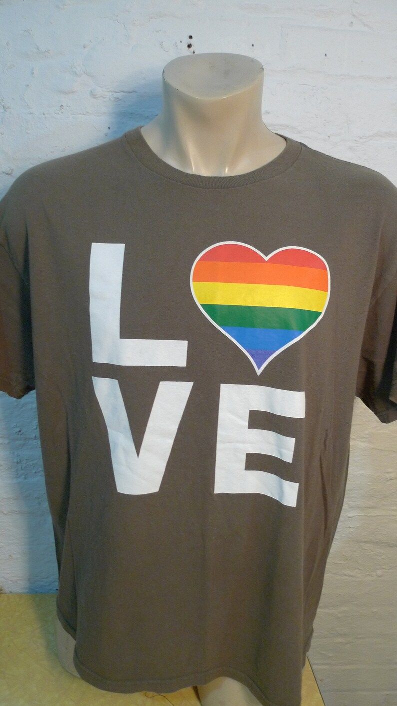 Love Shirt Single Sided Rare Design Shirt