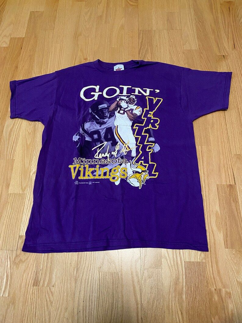 Minnesota Vikings Randy Moss Goin Vertical Purple Short Sleeve