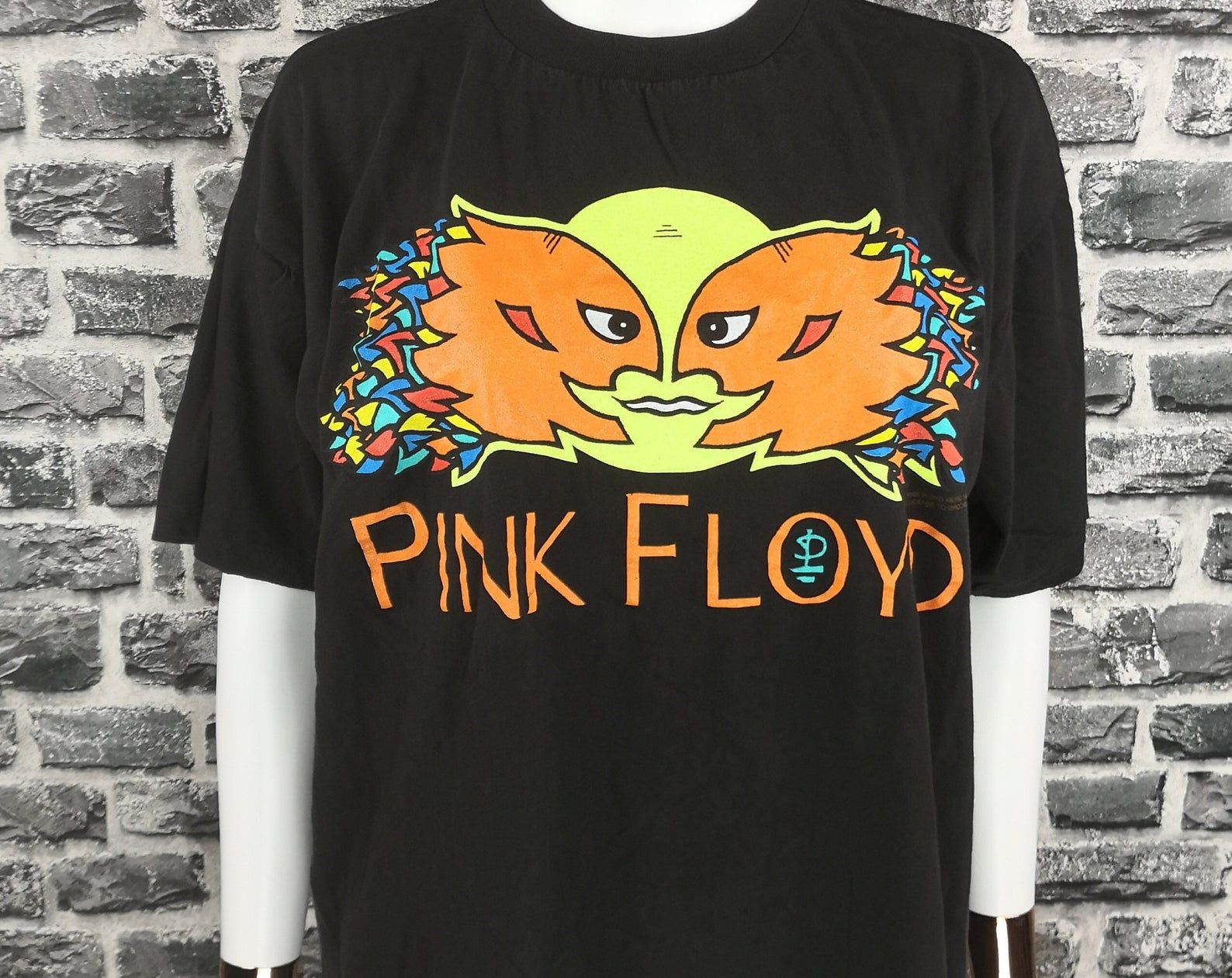 Pink Floyd 1994 Vintage T-Shirt Division Of The Bell The Wall Shirt Concert North American Tour Rare Justin