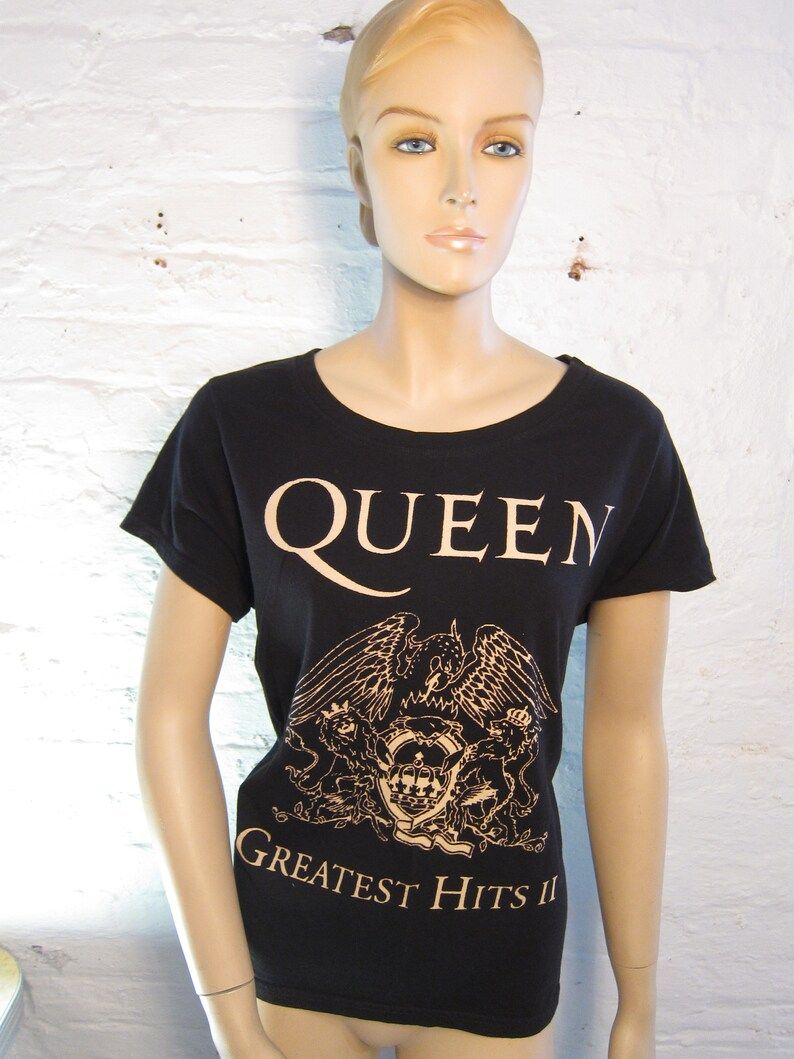 Queen Shirt Single Sided Rare Design Shirt