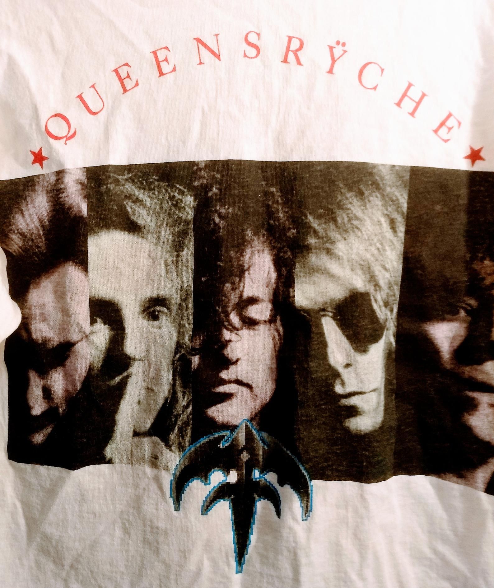 Queensryche Concert T Shirt Europe/Japan Tour Shirt! Vintage 90! Queensryche Empire Europe/Japan Tour Shirt Itinerary On Back!