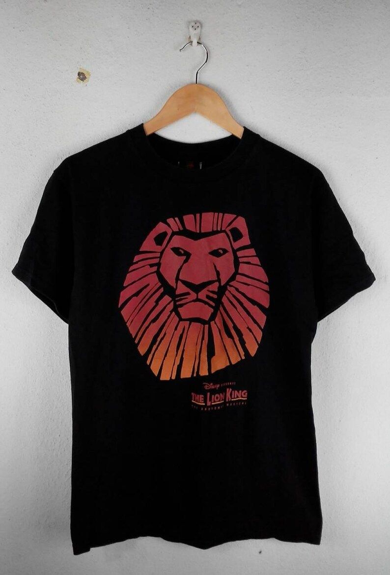 Rare The Lion King The Broadway Musical Cartoon Movies By Disney Big Logo Crew Neck Black Colour T Shirts M Size rare the lion king the broadway musical cartoon movies by disney big logo crew neck black colour t shirts m size qsam9