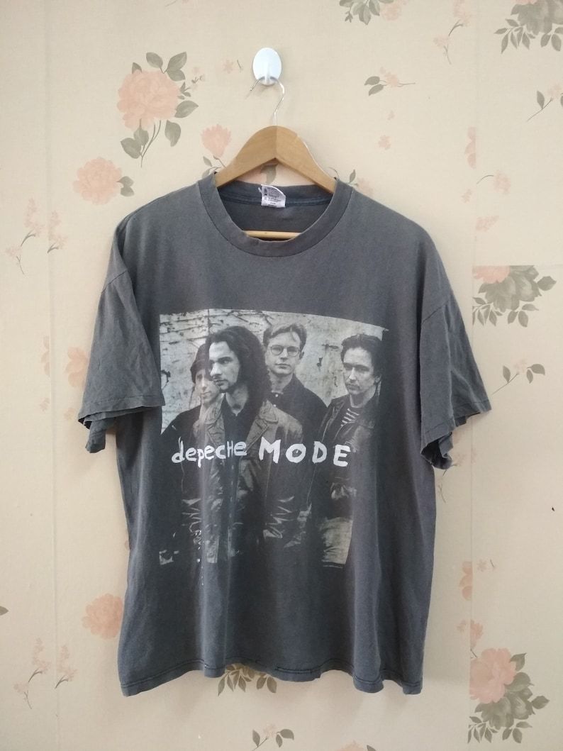 Rare Vintage Depeche Mode Rock Band Tshirt