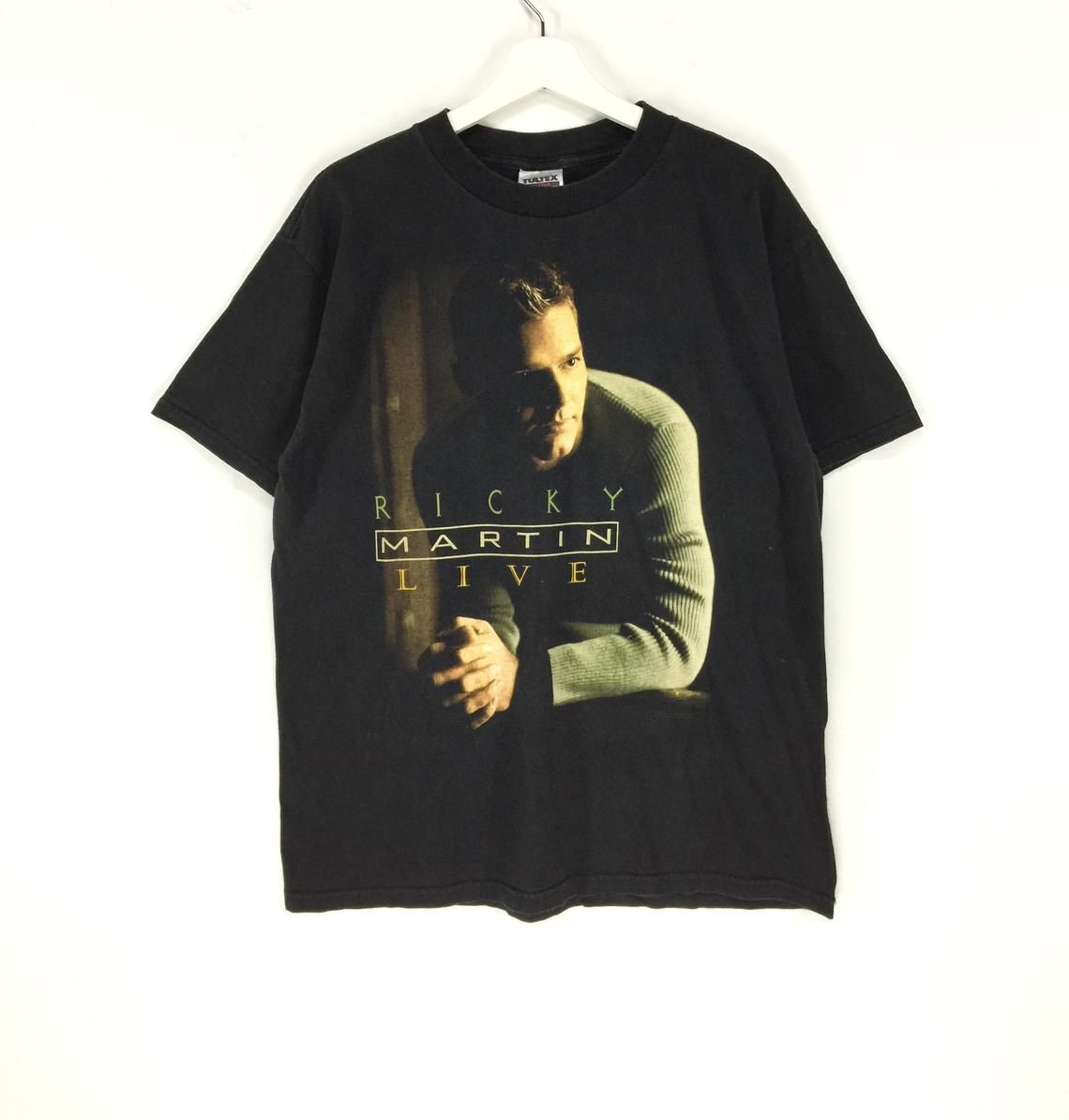 Ricky martin livin la vida loca tour vintage 90s shirt