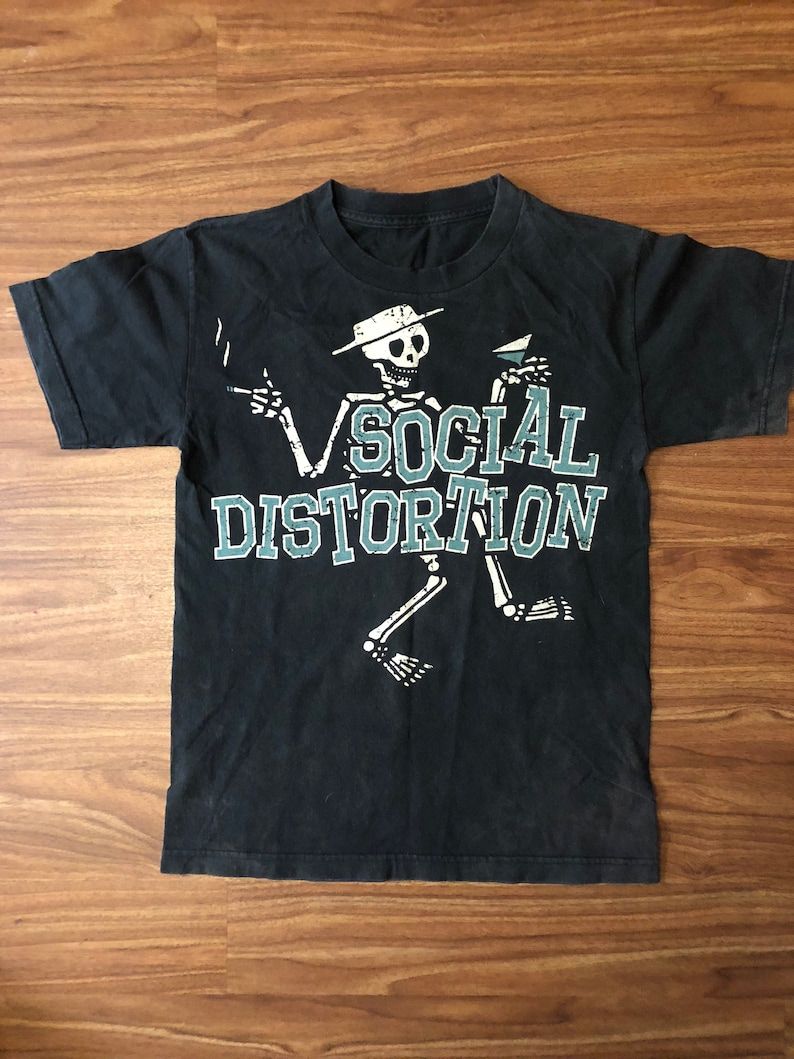 Social Distortion Skully Martini American Punk Band Size Small Shirt social distortion skully martini american punk band size small shirt oylk2