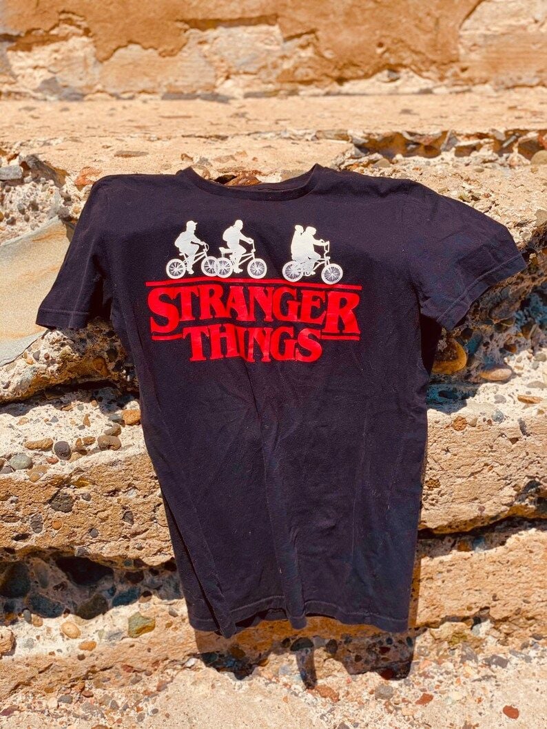 Stranger Things Tee Sz Xs Fits Xs Medium