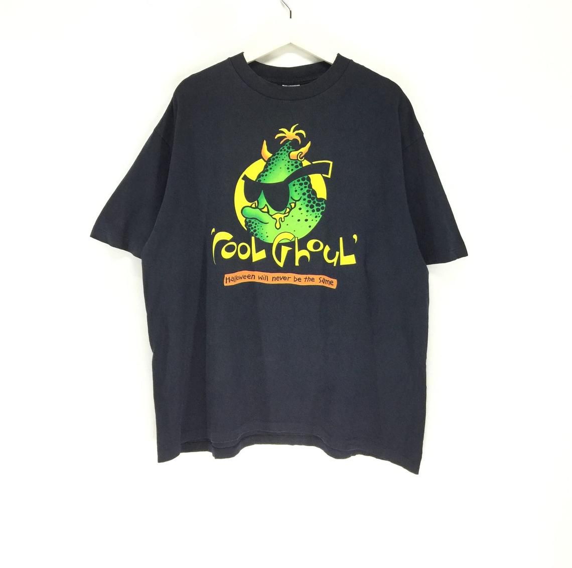 The cool ghoul vintage Dick Von Hoene halloween shirt