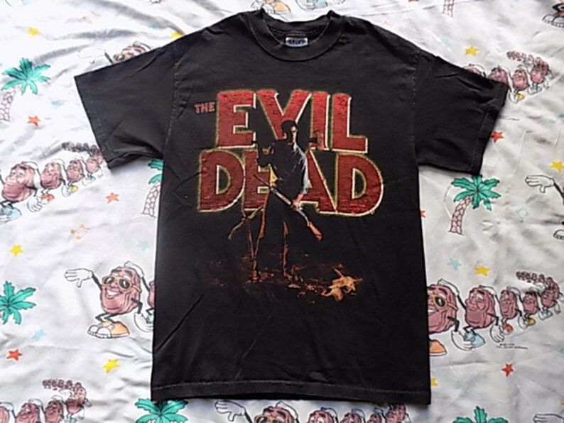 The Evil Dead Movie T Shirt Edium Horror B Movie Bruce Campbell Cult Classic
