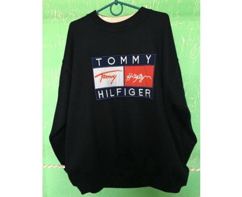 Tommy Hilfiger Sweatshirt Vintage Blue Shirt 90S Hip Hop Clothing 1990S Hip Hop Shirt Tommy Big Logo Gangsta Rap Sewn Big Logo