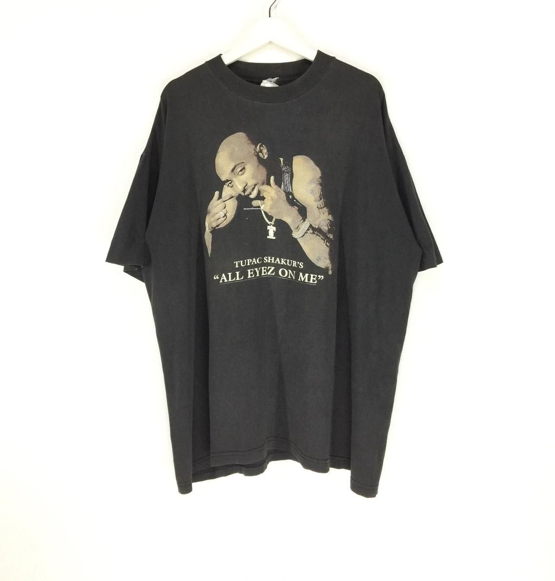 Tupac shakur's all eyez on me album promo vintage 90s shirt
