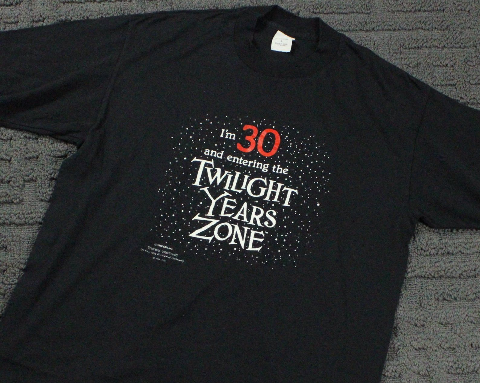 Twilight Zone T-Shirt / Expert Horror Movie Graphic / Single Stitch T / 90S Goth Clothing