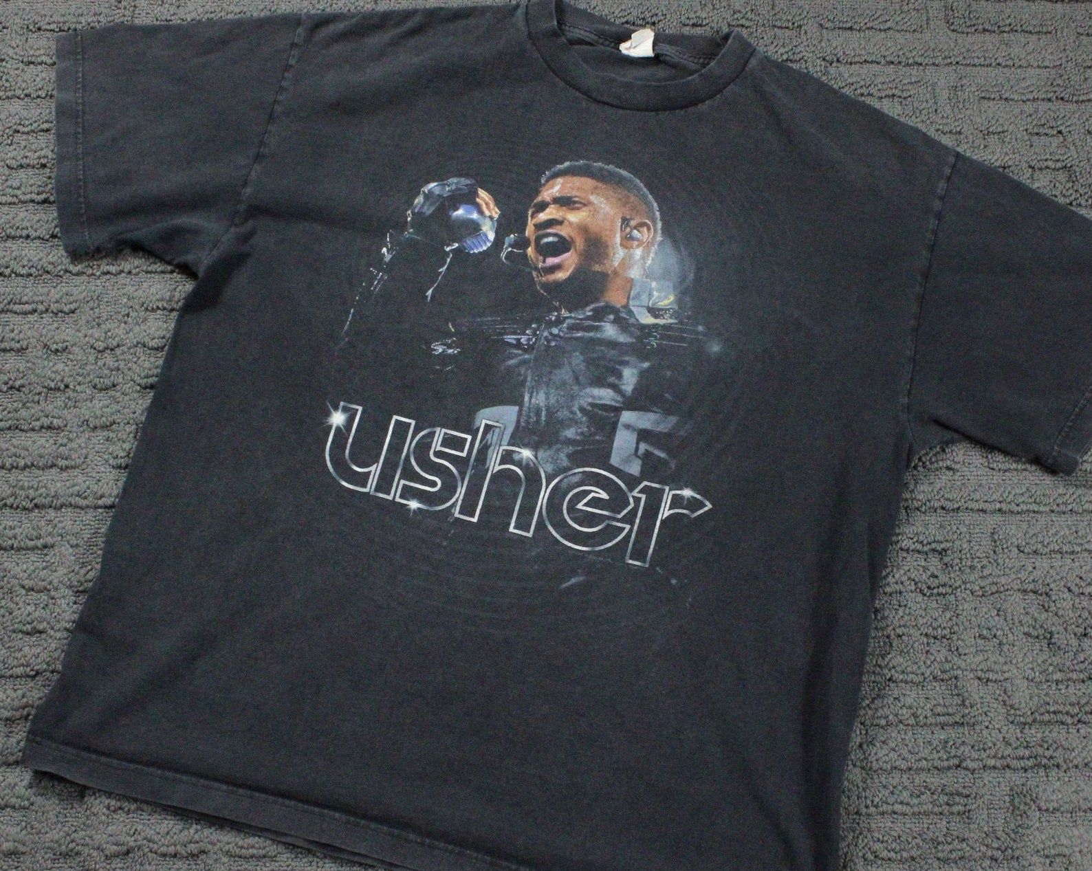 Usher T Shirt / Rap Tee / Band T-Shirt / Music Album Art Graphic / Tour Concert Promo / 90S Streetwear
