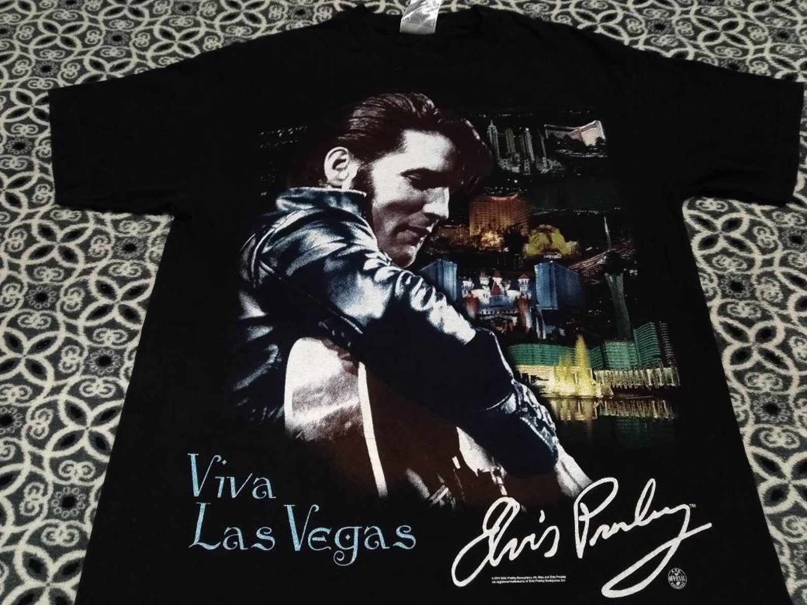 Vintag Elvis Presley Singer Famous T Shirt vintag elvis presley singer famous t shirt