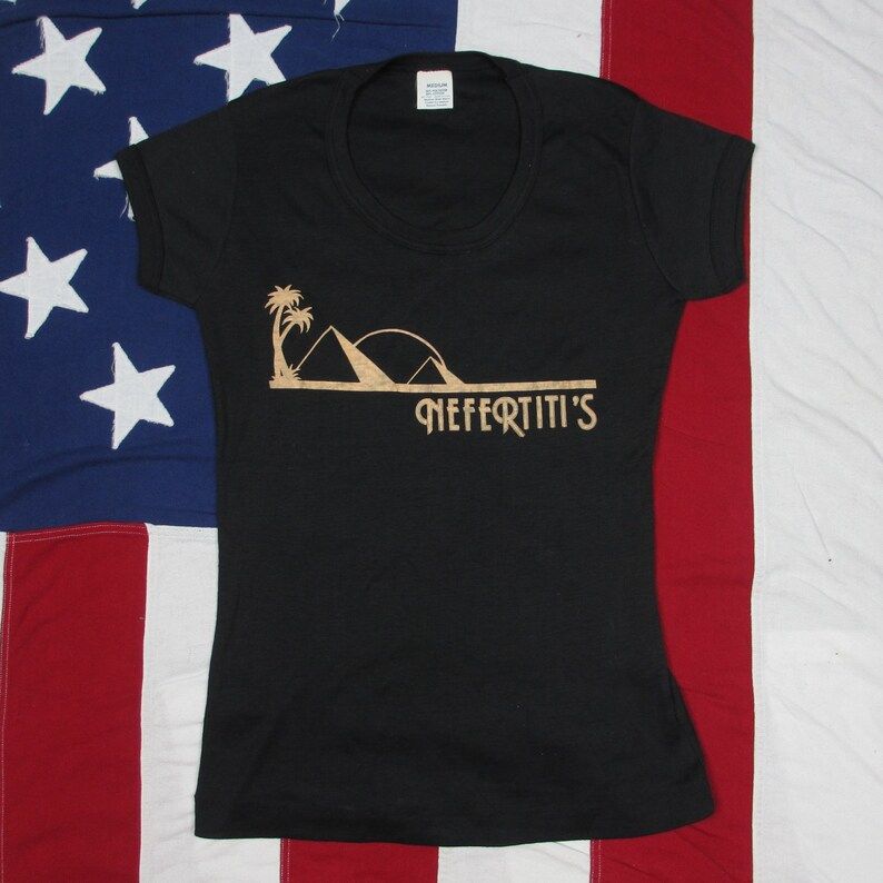 Vintage 1970S Nefertitis Night Club Graphic Cap Sleeve T Shirt Womens Medium Small Soft Paper Thin Manhattan New York City Scoop Neck