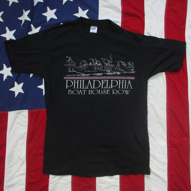 Vintage 1980S Philadelphia Boat House Row Graphic T Shirt Medium Large Velva Sheen Tourist Souvenir Phildelphia Mansion Soft Thin