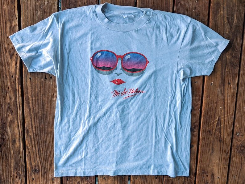 Vintage 1985 Paper Thin Mt St Helens Glasses Reflection Tee