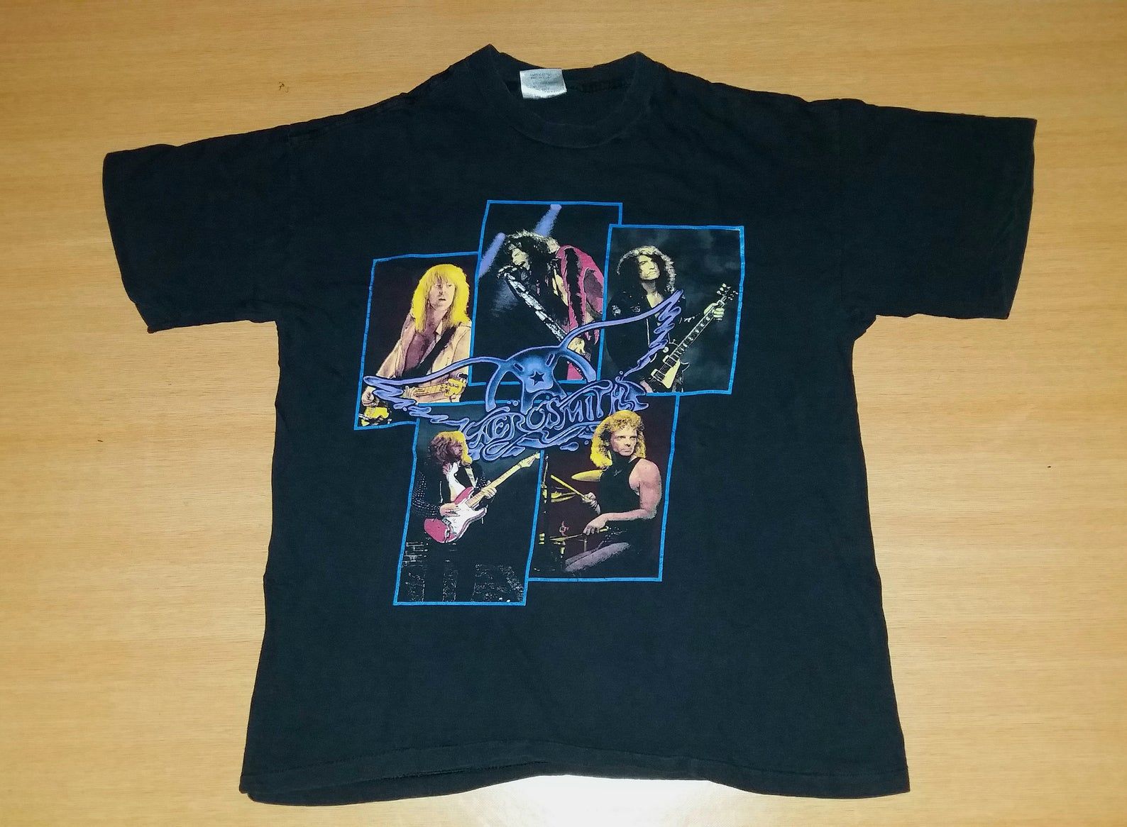 Vintage 1990 Aerosmith Pump World Tour Concert Rare Promo 80S 90S T-Shirt