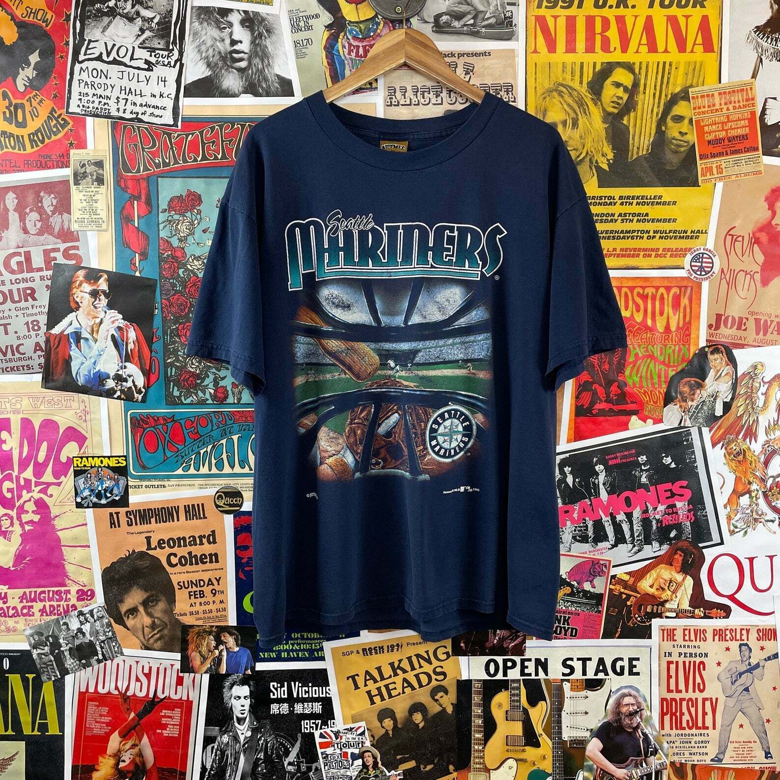 Vintage 1990S Mlb Seattle Mariners Baseball Nutmeg Cotton Graphic Shirt