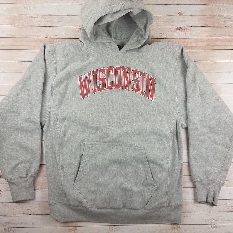 Vintage 1990S University Of Wisconsin Badgers Ncaa College Sports Steve Barrys Sport Gray Hoodie Sweatshirt Edium In Good Condition vintage 1990s university of wisconsin badgers ncaa college sports steve barrys sport gray hoodie sweatshirt edium in good condition 1kl4i