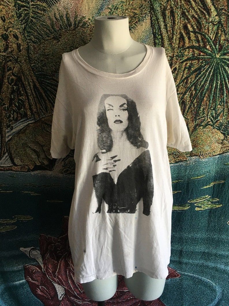 Vintage 1990S Women Screen Print Shirt Worn Medium