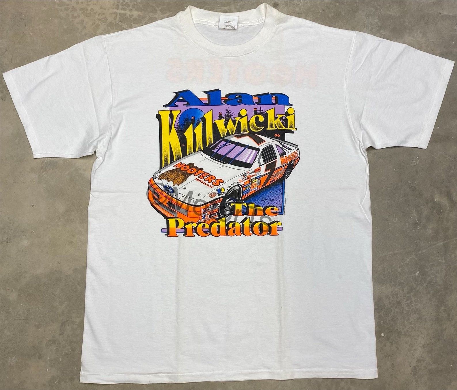 Vintage 1992 Hooters 500 Atlanta Motor Speedway Event Tee -
