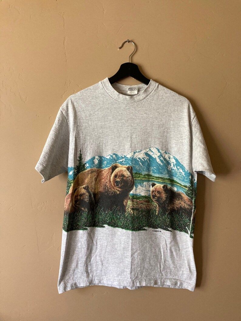 Vintage 1992 Single Stitch Alaska Bear Wrap Around All Over Print