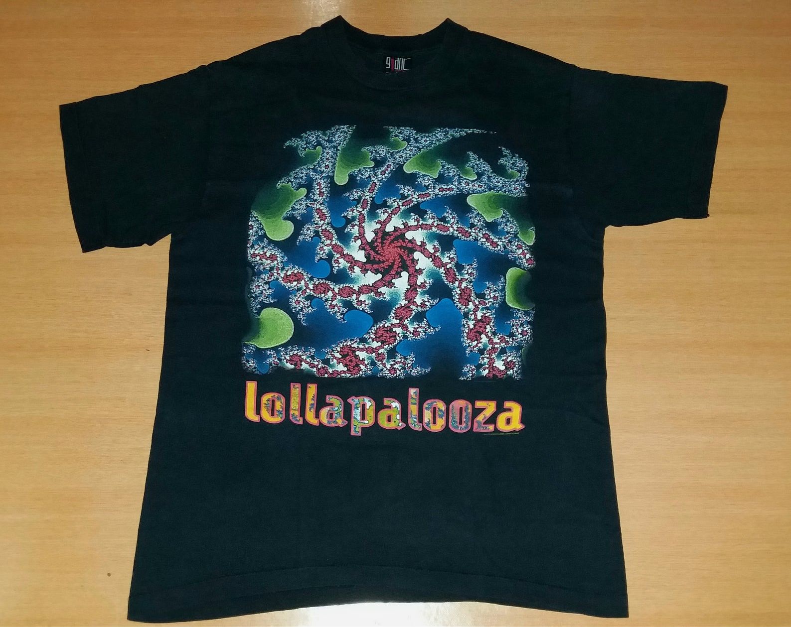 Vintage 1993 Lollapalooza Alice In Chains Dinosaur Jr Babes In Toyland Ratm Primus Sebadoh Tour Concert Promo Rare 90S T-Shir3
