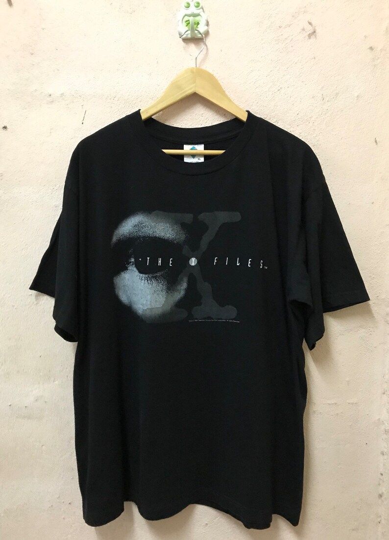 Vintage 1995 The X Files Tshirt Science Fiction Drama Television Seriessupernatural Fiction
