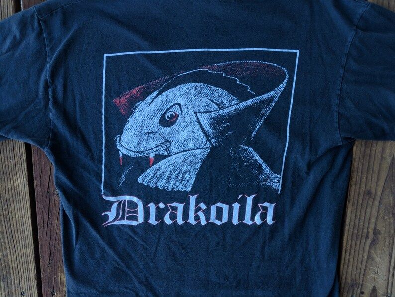Vintage 1996 Drakoila Koi Fish Dracula Parody Tee