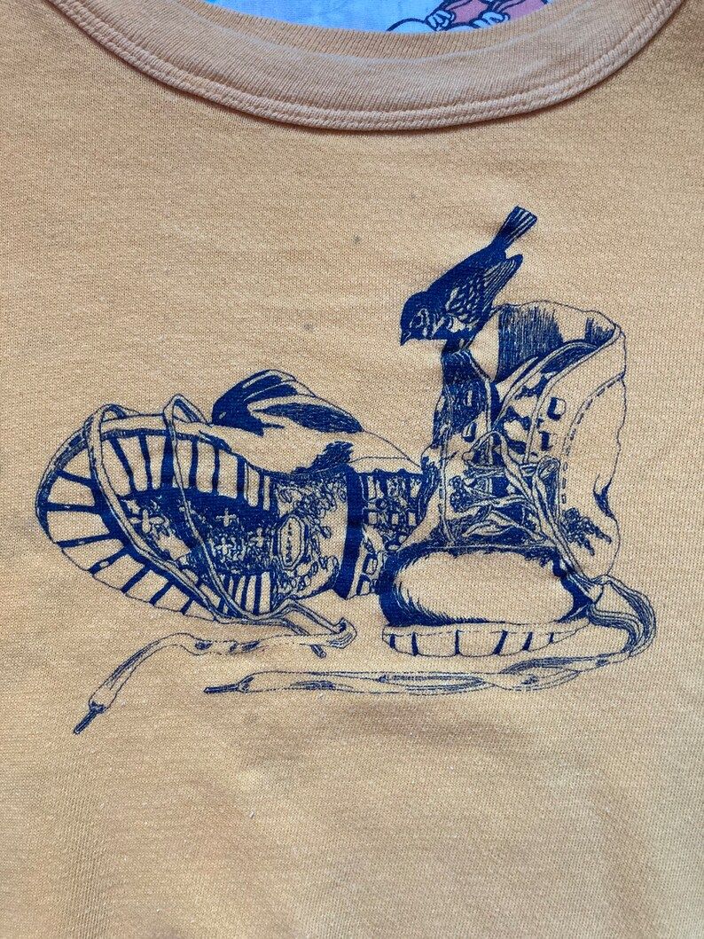 Vintage 70S Hiking Boot Illustration Sweatshirt Size Small Artwork