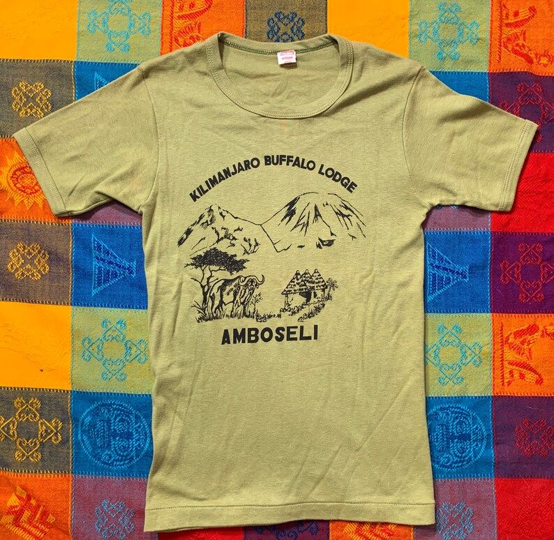 Vintage 70S Kilimanjaro Buffalolodge Single Stitch Mounted Collar Single Stitch T Shirt Size Small