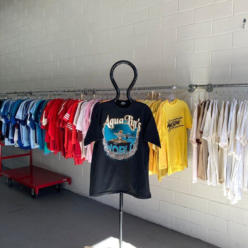 Vintage 80S 90S Aqua Lins World Muskego Wisconsin T Shirt