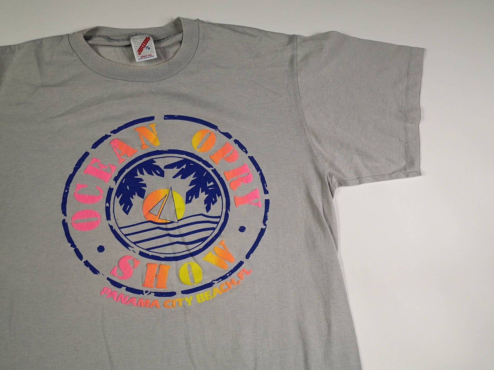 Vintage 80'S / 90'S Ocean Opry Show Pa City Beach Florida Paper Thin Neon T-Shirt Made In Usa By Jerzees