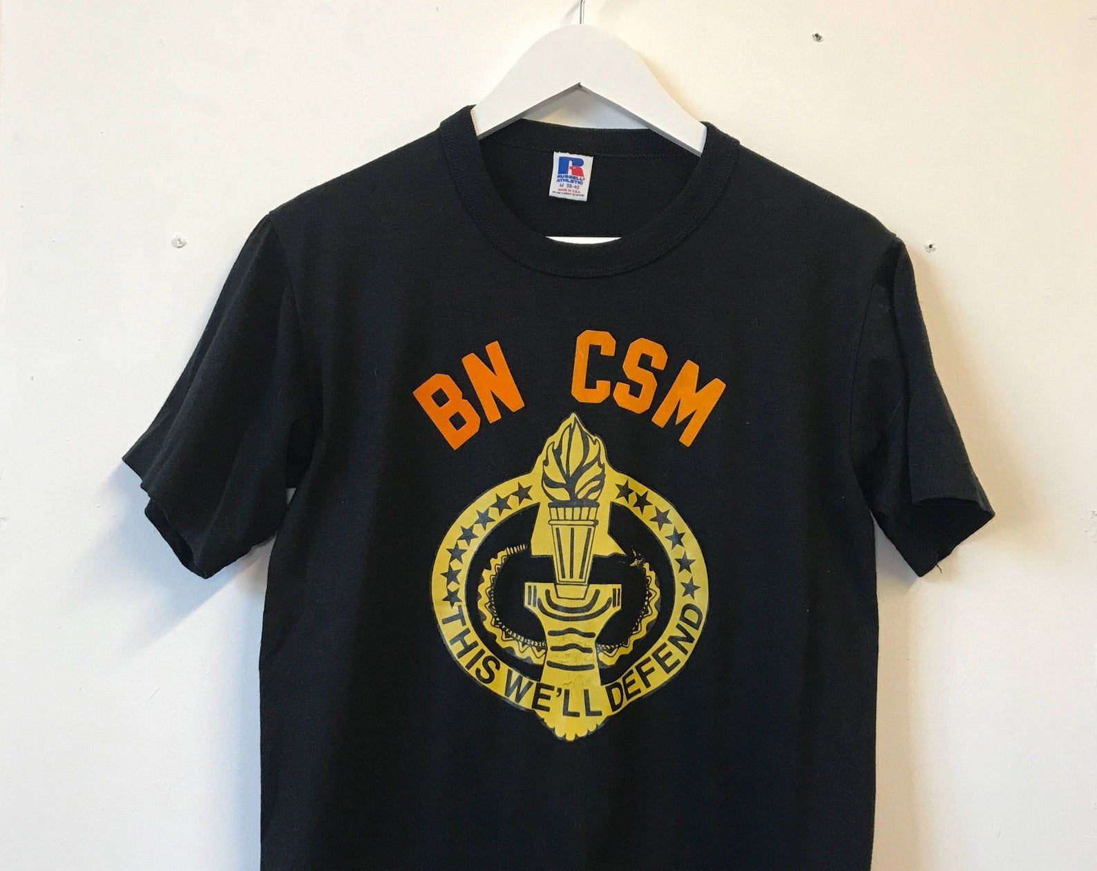Vintage 80S Csm Company Sergeant Major Candida Bn Military Army 'This We'Ll Defend' Logo Tee Tshirt