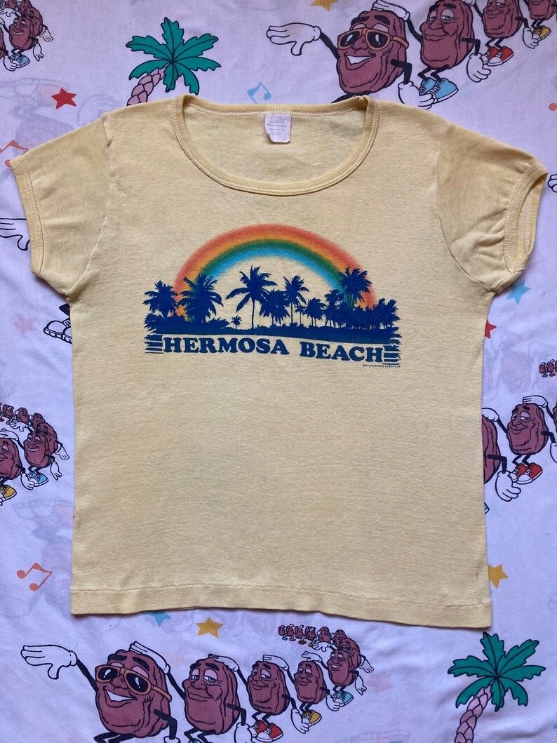 Vintage 80S Hermosa Beach Rainbow Souvenir Baby Doll T Shirt Size Small California Travel