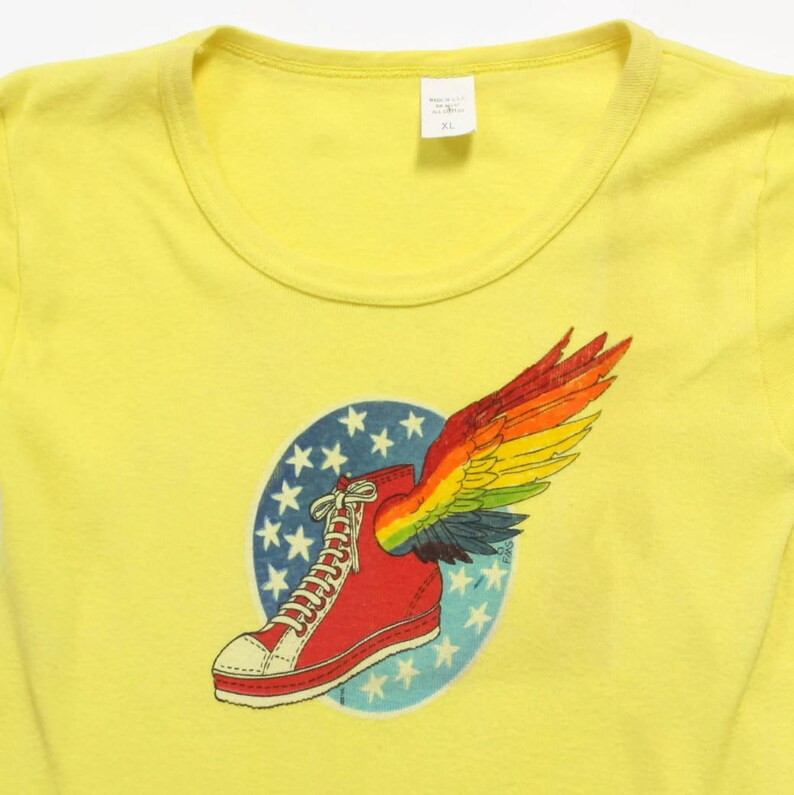 Vintage 80S Rainbow T Shirt1980S Womens Rainbow Winged Sneaker Tee Shirt Top
