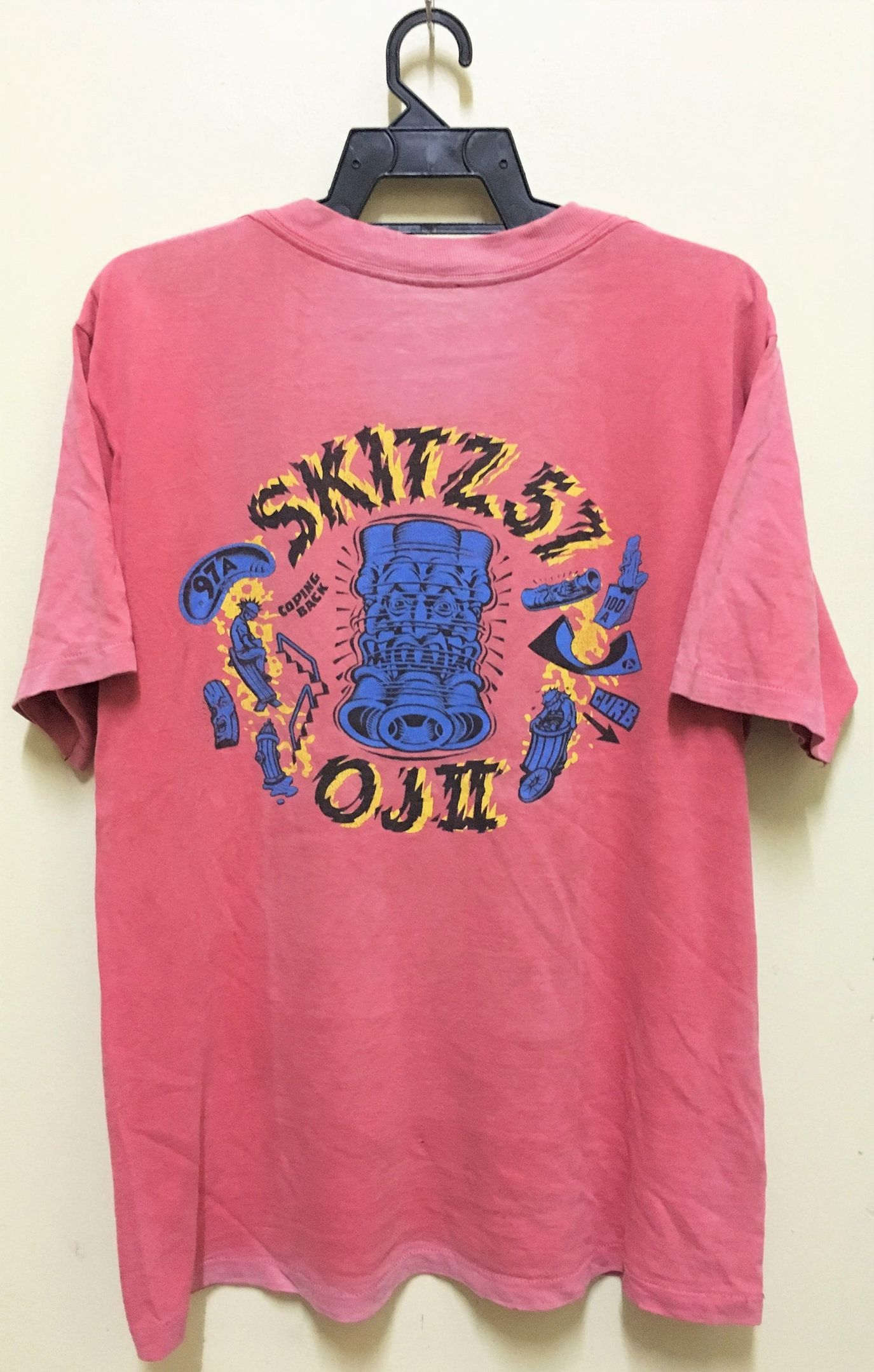Vintage 80'S Santa Cruz Speed Wheel Skateboard Ojii Skitz 57 Rob Roskopp T-Shirt