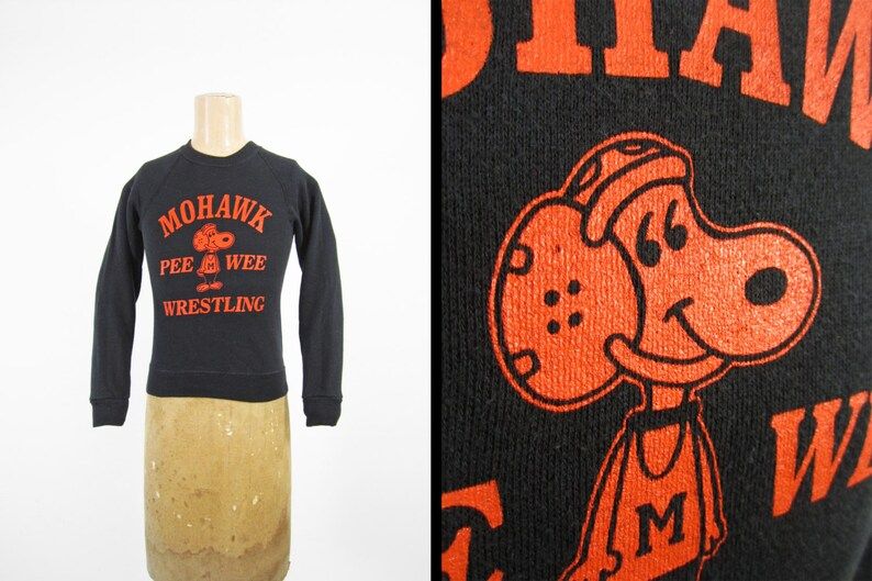 Vintage 80S Snoopy Wrestling Sweatshirt Black Raglan Pullover Made In Usa