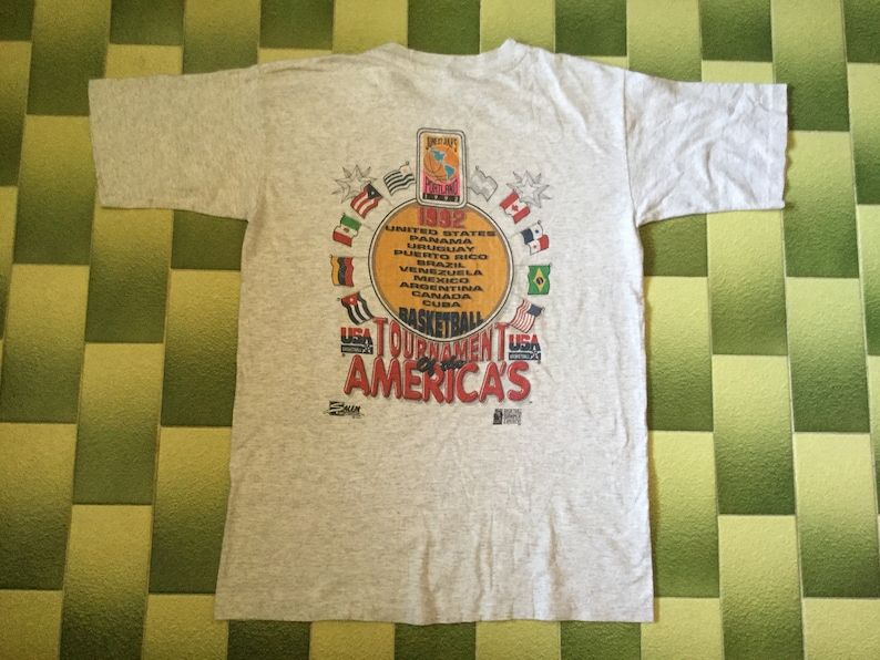 Vintage 90S 1992 Olympic Usa Basketball Dream Team T Shirt American Basketball Tee Shirt Print Jordan Barkley