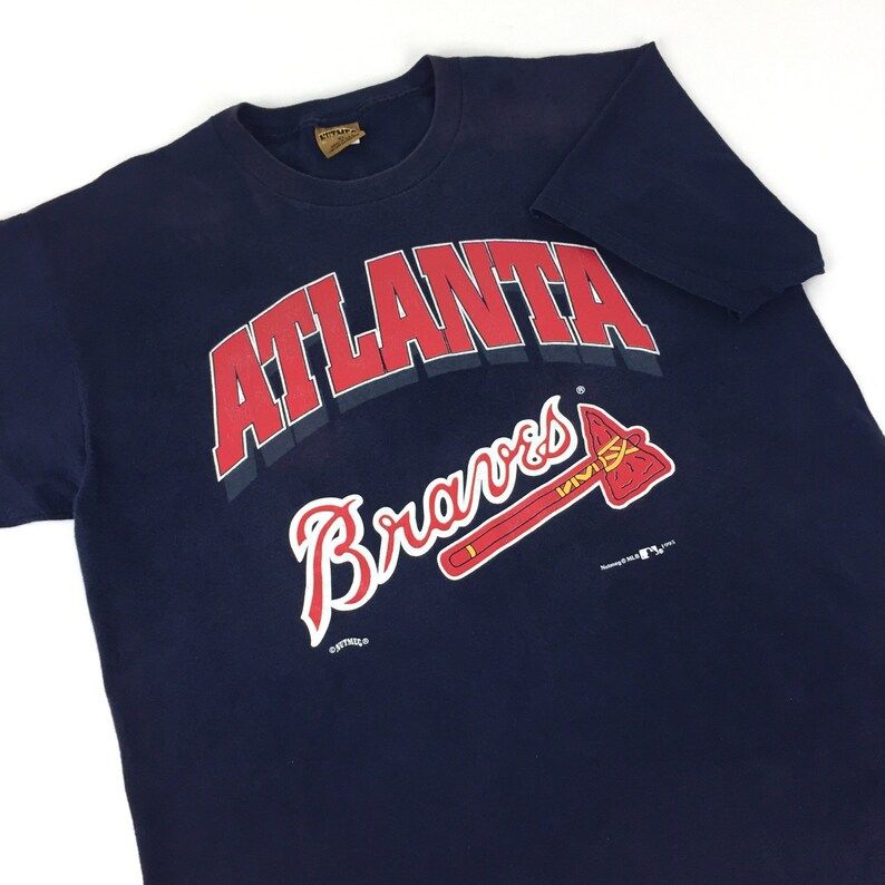 Vintage 90S 1995 95 Mlb Atlanta Braves Nutmeg Mills Made In Usa Navy Blue Baseball Graphic Tee T Shirt Shirt