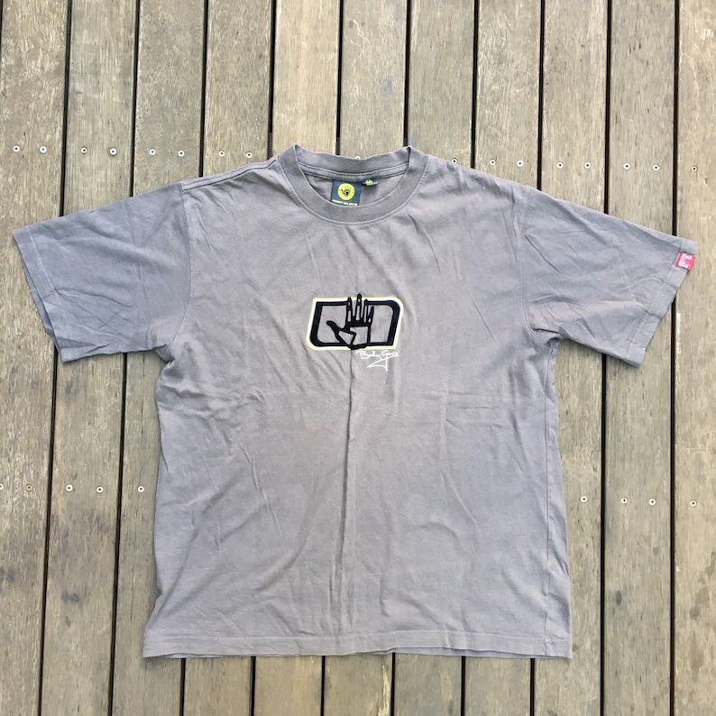 Vintage 90S Body Glove Sportswear Unique Box Logo Unisex Oversized Medium Summer Beachwear T Shirt Retro Hipster Festival 90S Body Glove