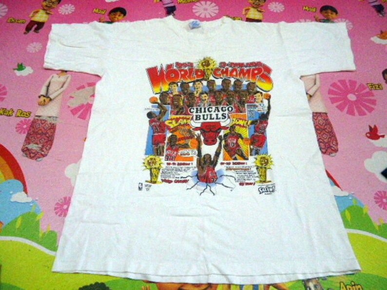 Vintage 90S Chicago Bull 3 Time Nba World Champs Tshirt Salem Sportswear Made In Usa